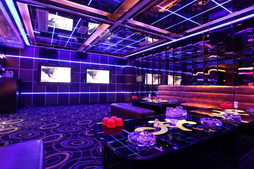 Chengdu Liwan International Hotel מראה חיצוני תמונה